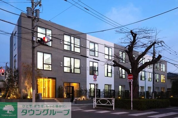 STANDZ柿の木坂の物件内観写真